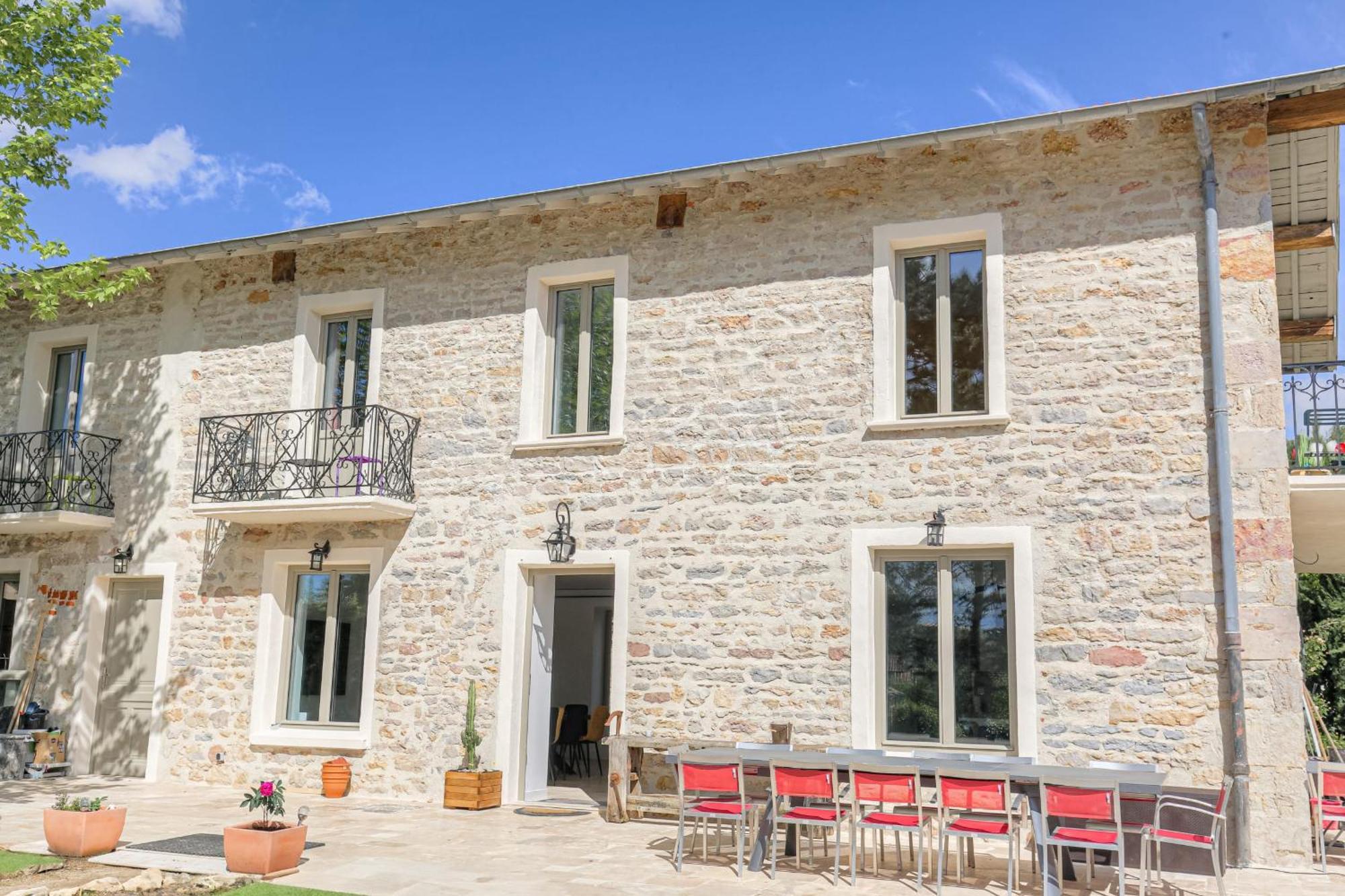 Charmante Maison Avec Piscine Proche Lyon Villa Dardilly Luaran gambar