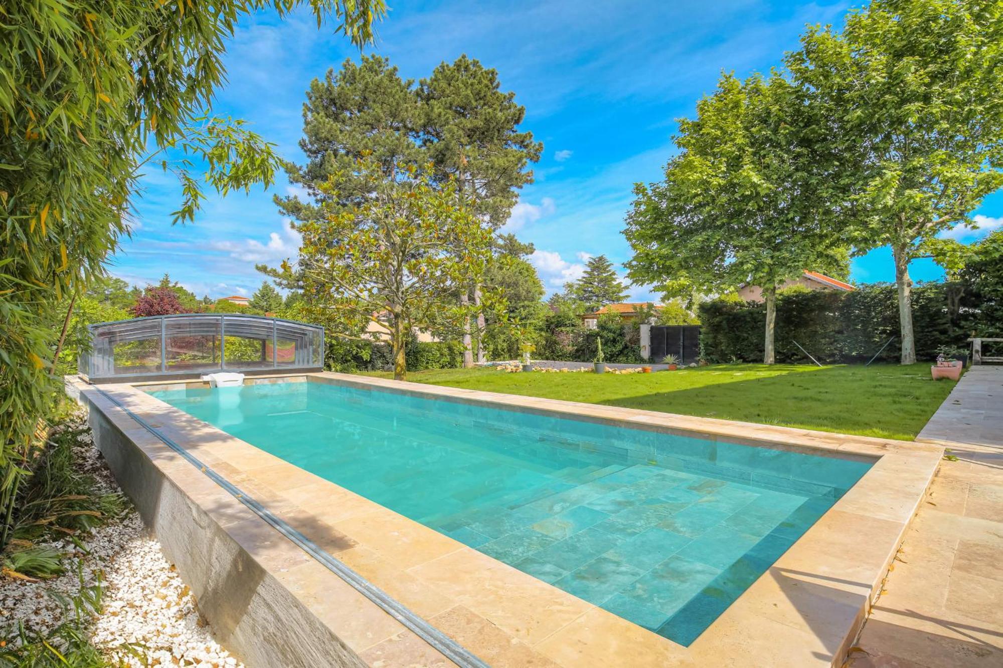 Charmante Maison Avec Piscine Proche Lyon Villa Dardilly Luaran gambar